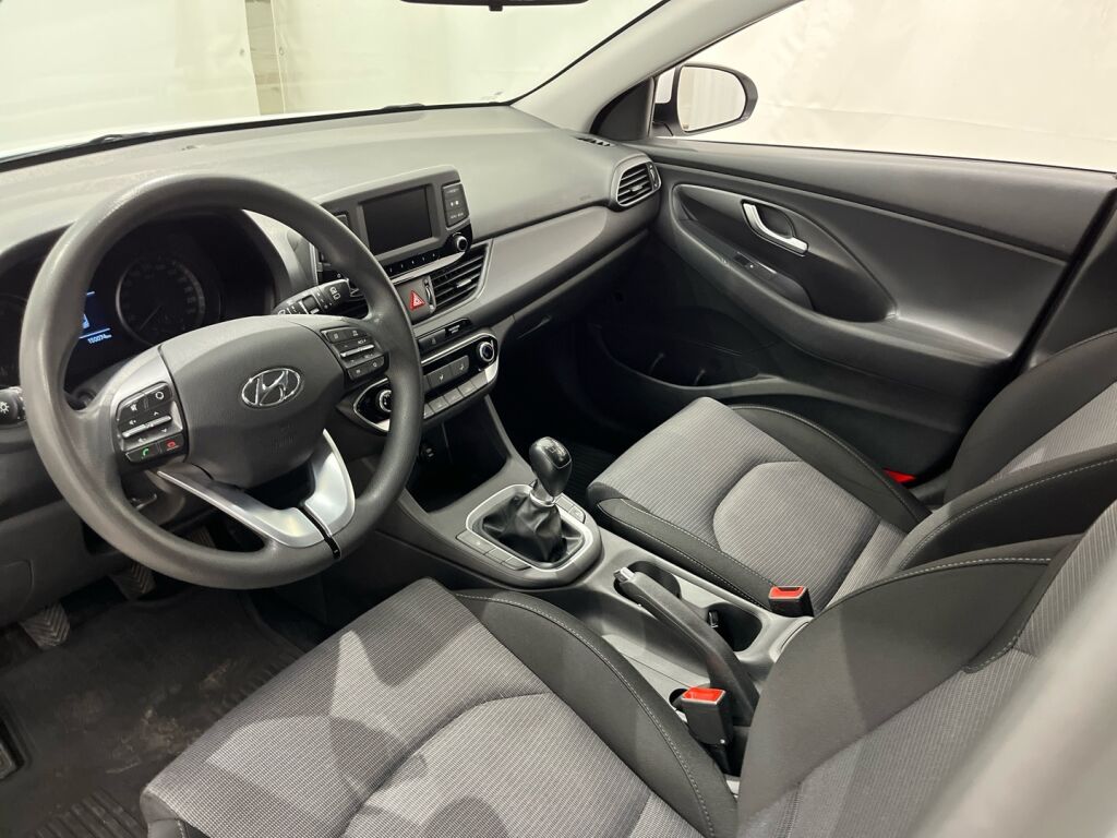 Hyundai i30 Wagon 2019 Valkoinen