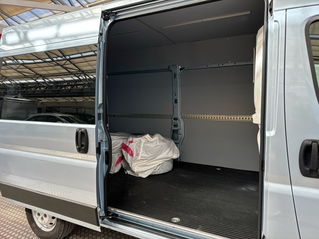 Fiat Ducato 2019 Sininen