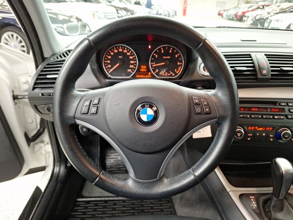 BMW 116 2011 Valkoinen