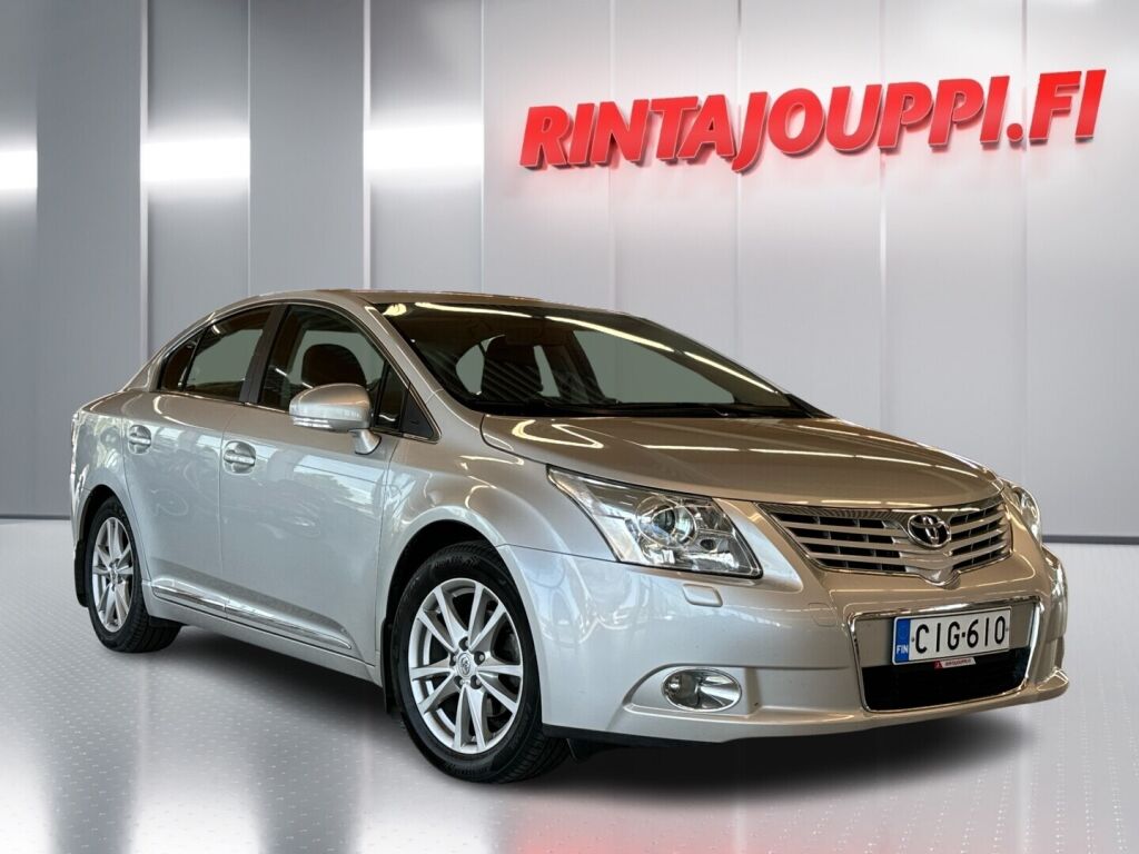 Toyota Avensis 2011 Hopea