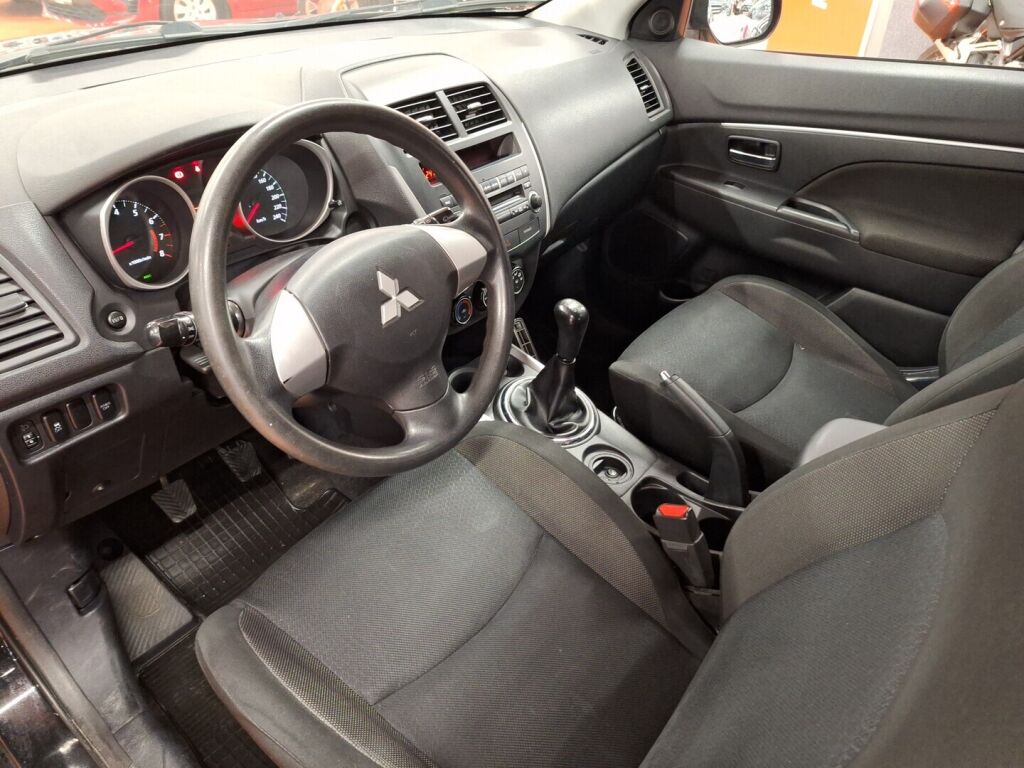 Mitsubishi ASX 2012 Musta