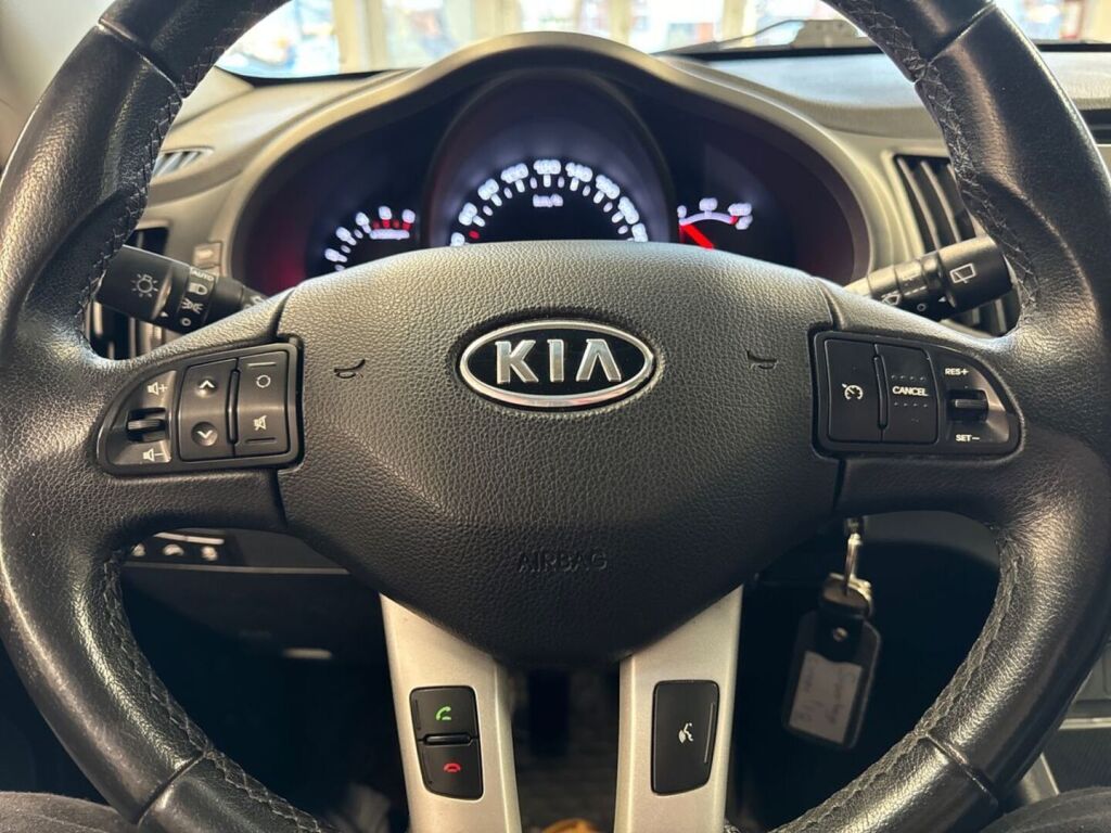 Kia Sportage 2011 Hopea