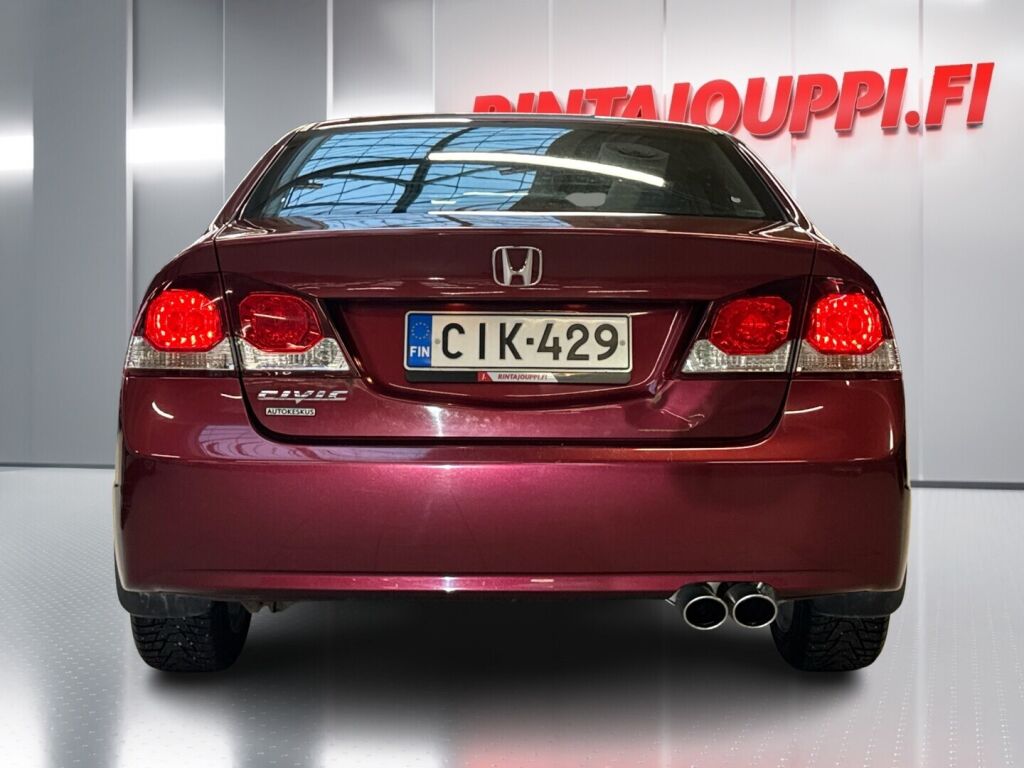 Honda Civic 2011 Punainen