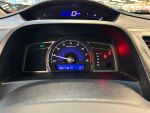 Honda Civic 2011 Punainen