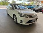 Toyota Avensis 2012 Valkoinen