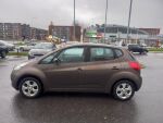 Kia Venga 2012 Ruskea (beige)