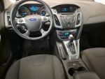 Ford Focus 2013 Punainen