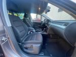 Skoda Superb 2013 Ruskea (beige)