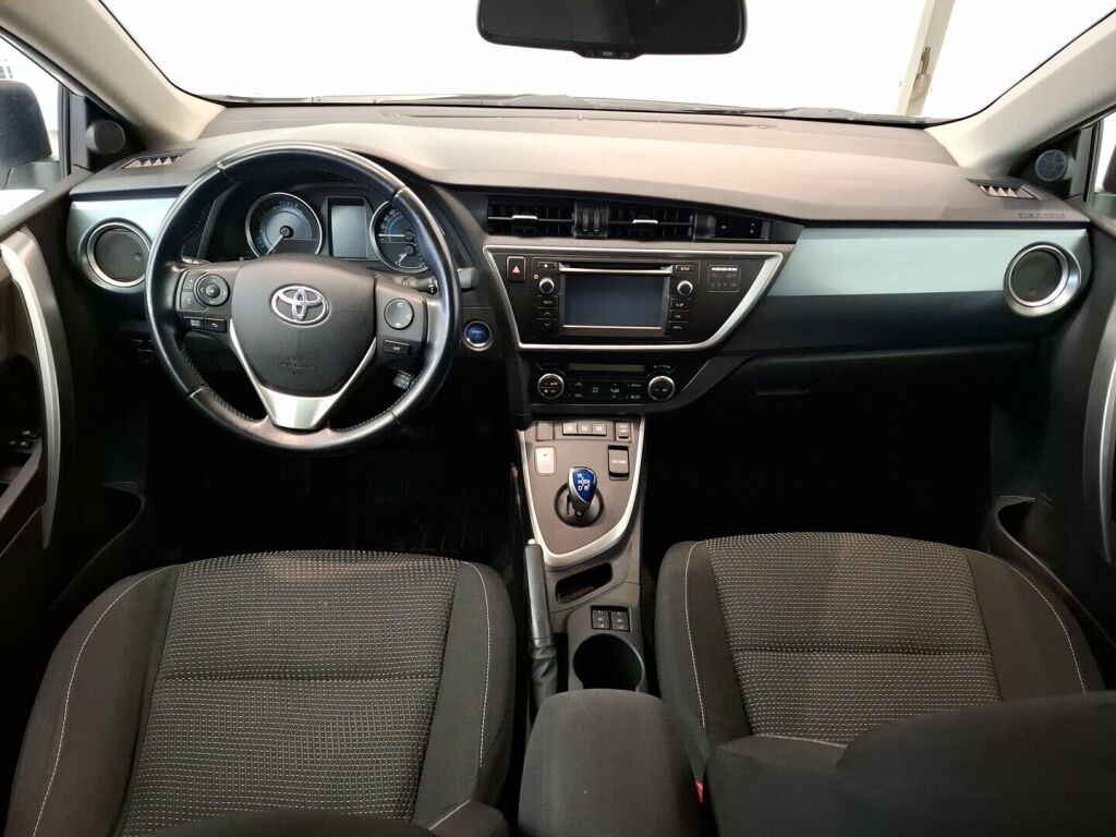 Toyota Auris 2015 Valkoinen