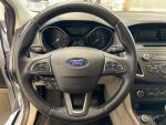 Ford Focus 2015 Valkoinen