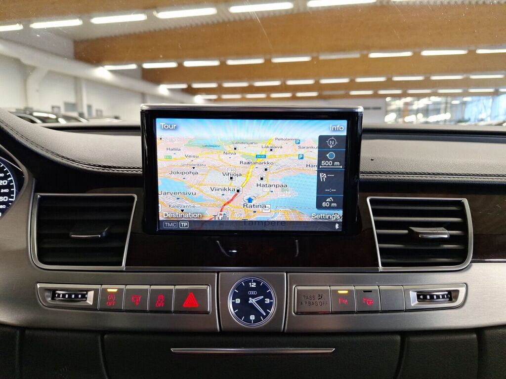 Audi A8 2014 Musta