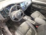 Mitsubishi Outlander PHEV 2013 Musta