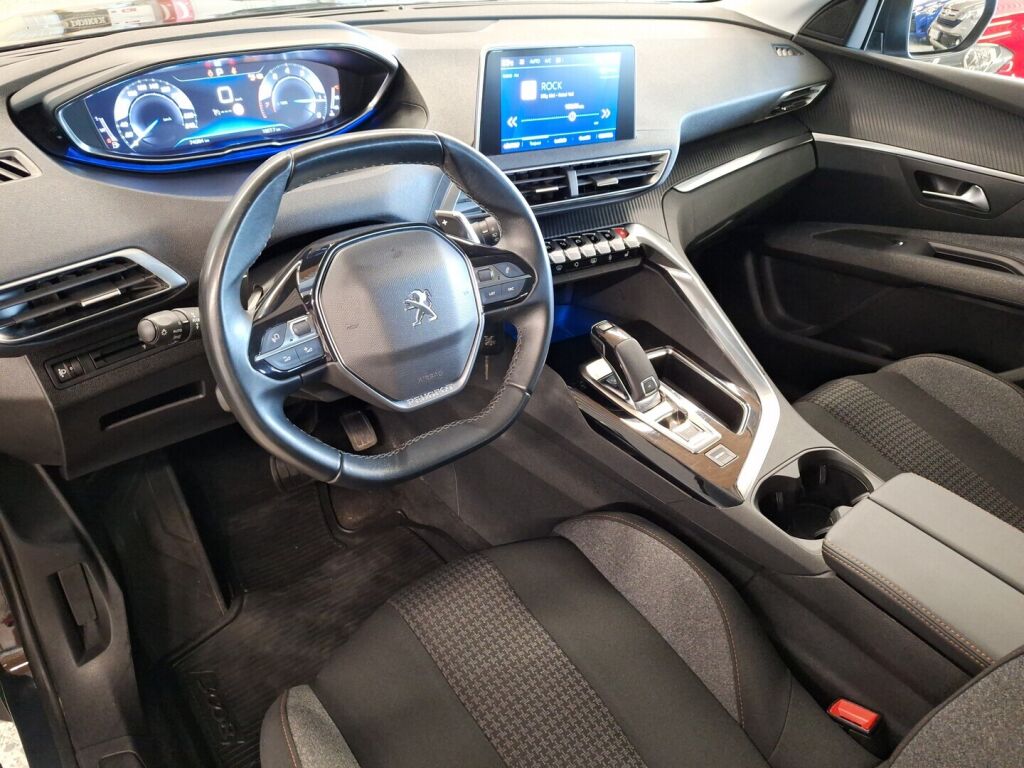 Peugeot 3008 2019 Harmaa