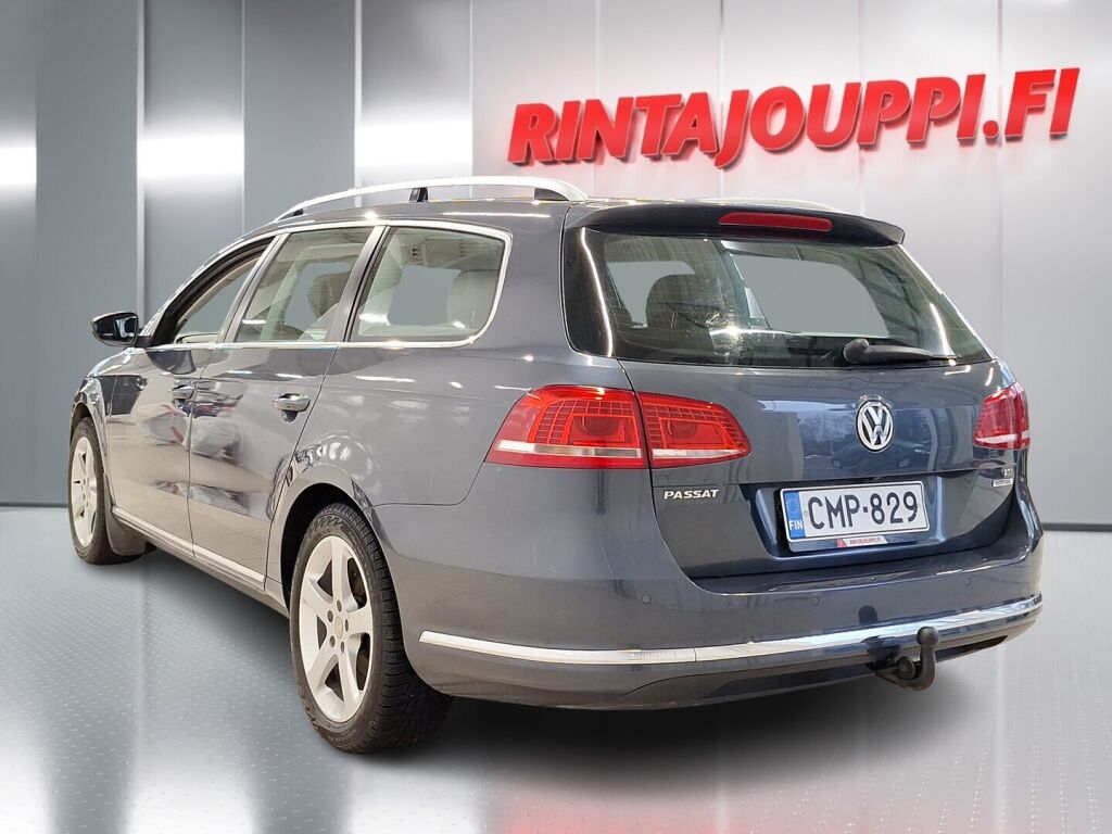 Volkswagen Passat 2011 Harmaa