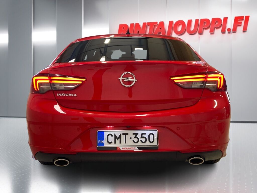 Opel Insignia 2020 Punainen