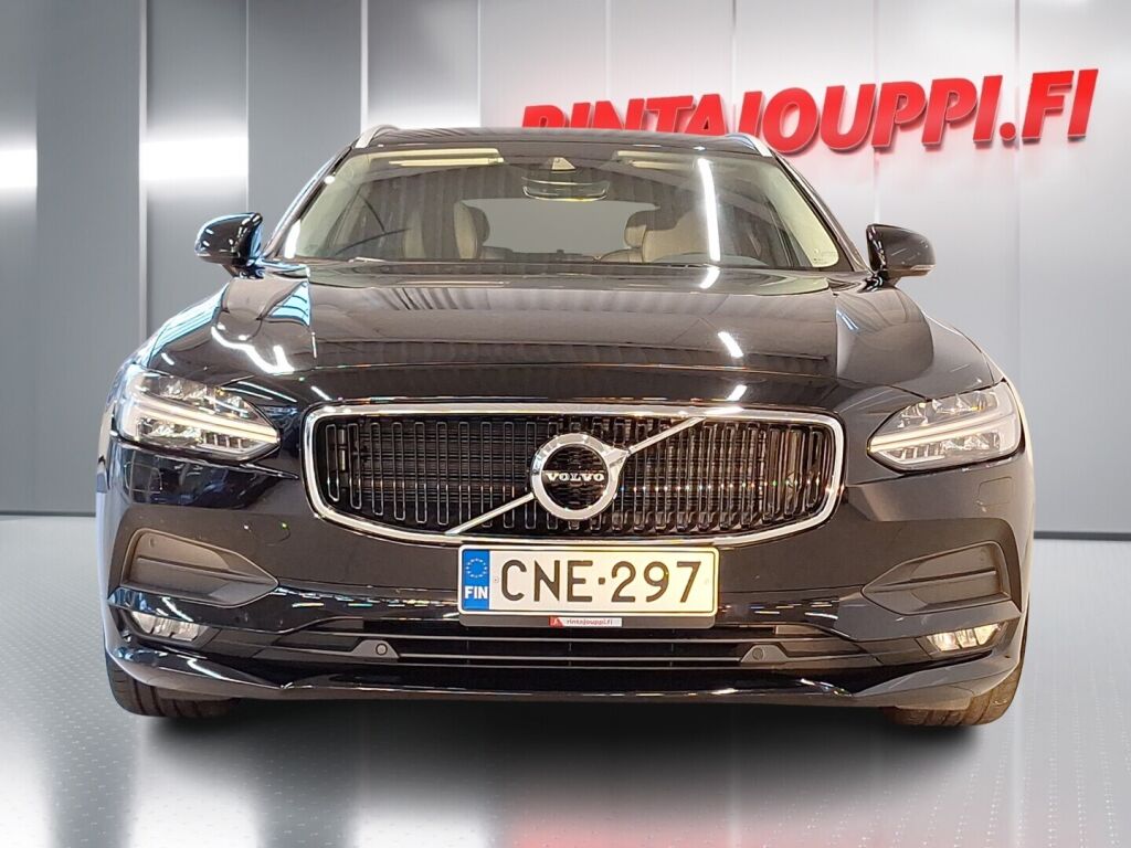 Volvo V90 2019 Musta