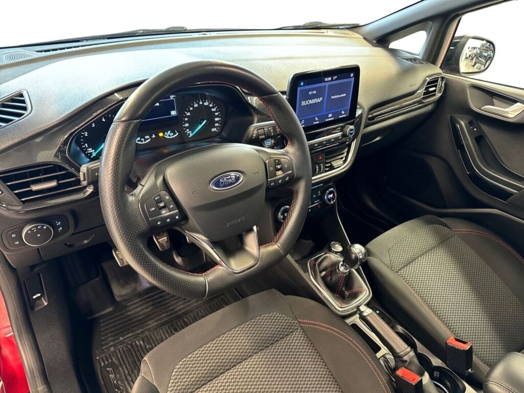 Ford Fiesta 2019 Punainen