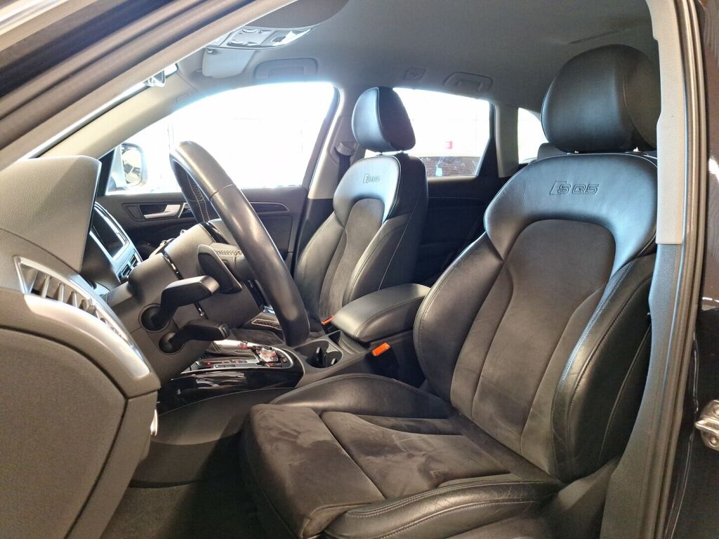 Audi SQ5 2014 Musta