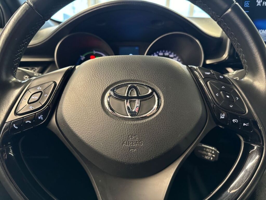 Toyota C-HR 2018 Musta