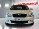 Skoda Octavia 2012 Valkoinen