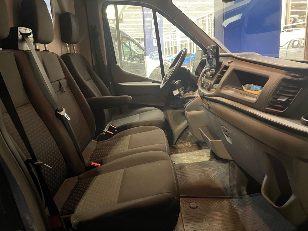 Ford Transit 2019 Chrome Blue