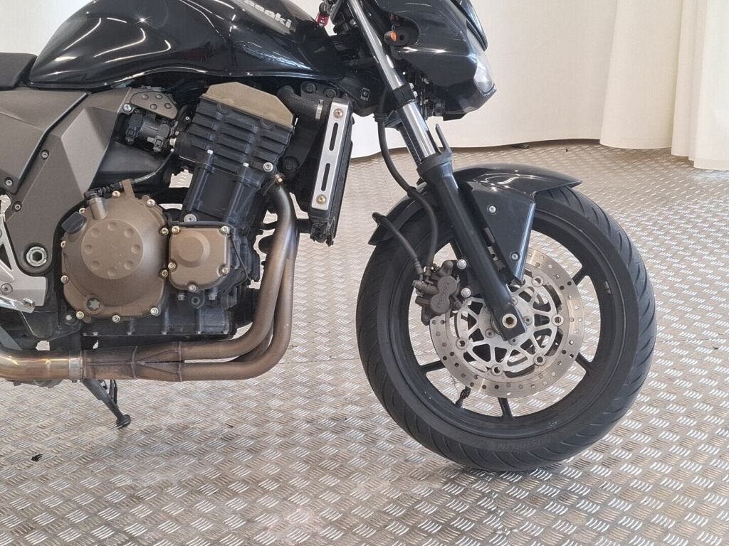 Kawasaki Z 2004 0