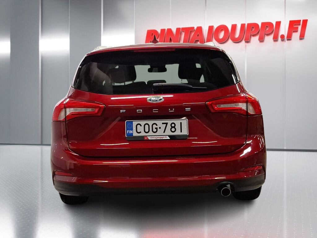 Ford Focus 2020 Punainen