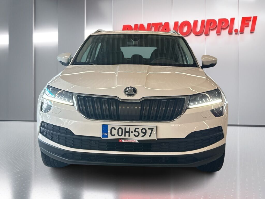 Skoda Karoq 2020 Valkoinen