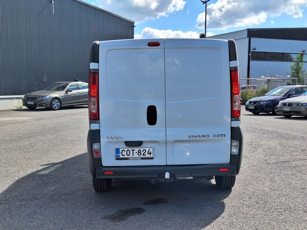 Opel Vivaro 2013 Valkoinen