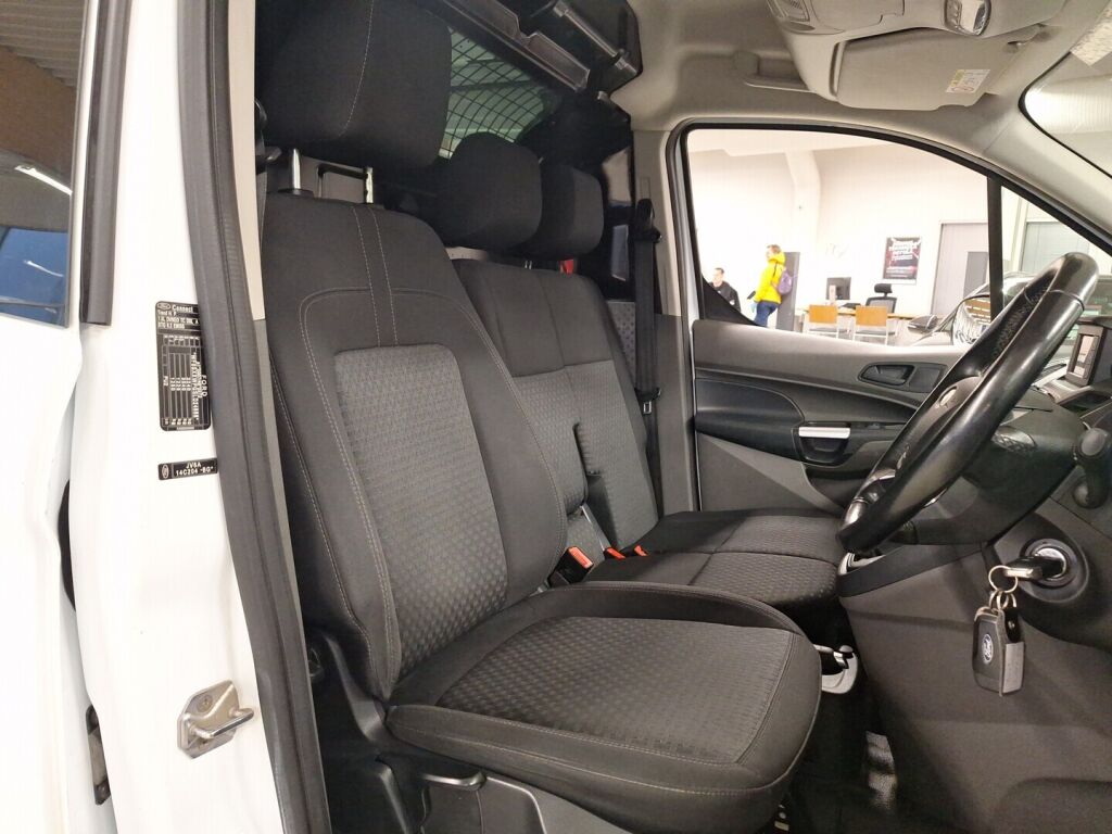 Ford Transit Connect 2020 Valkoinen