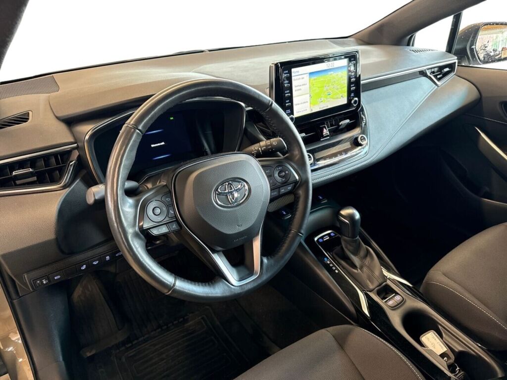 Toyota Corolla 2021 Ruskea (beige)