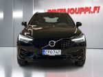 Volvo XC60 2021 Musta