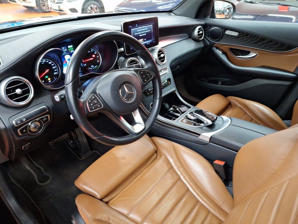 Mercedes-Benz GLC 2019 Musta