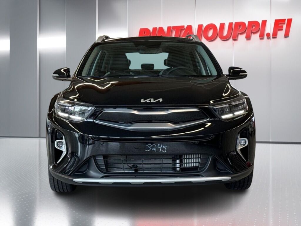 Kia Stonic 2025 Musta