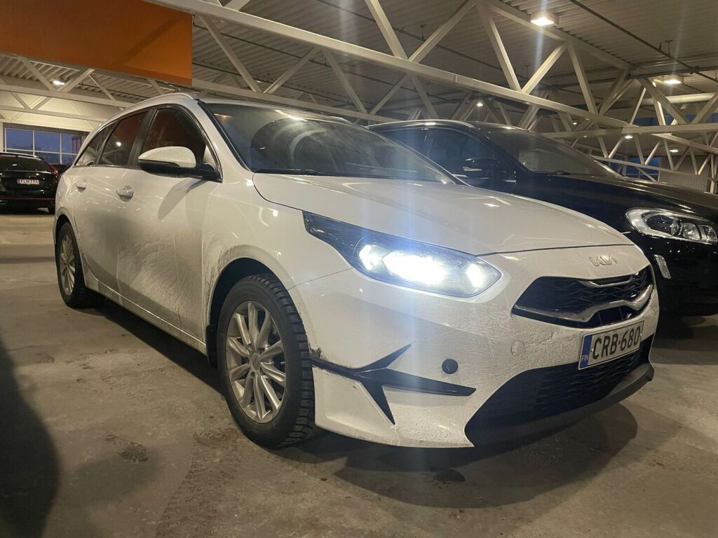 Kia Ceed 2022 Valkoinen