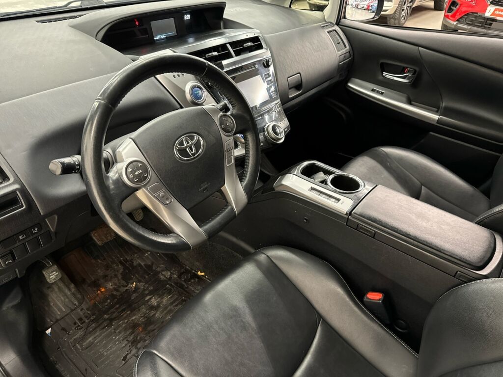 Toyota Prius+ 2019 Musta