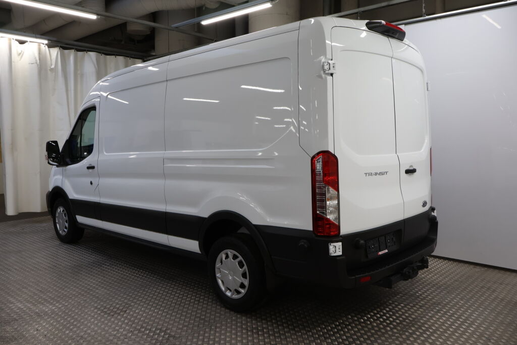 Ford Transit 2023 