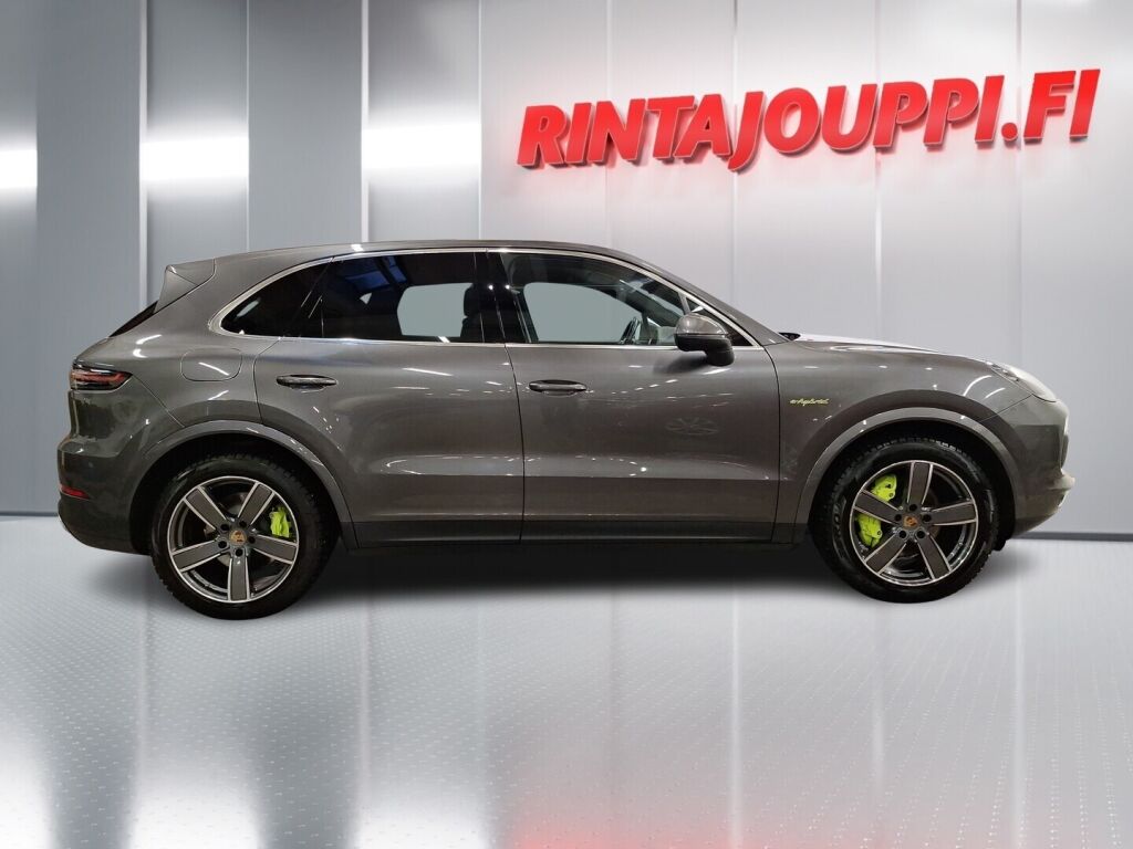 Porsche Cayenne 2020 Harmaa