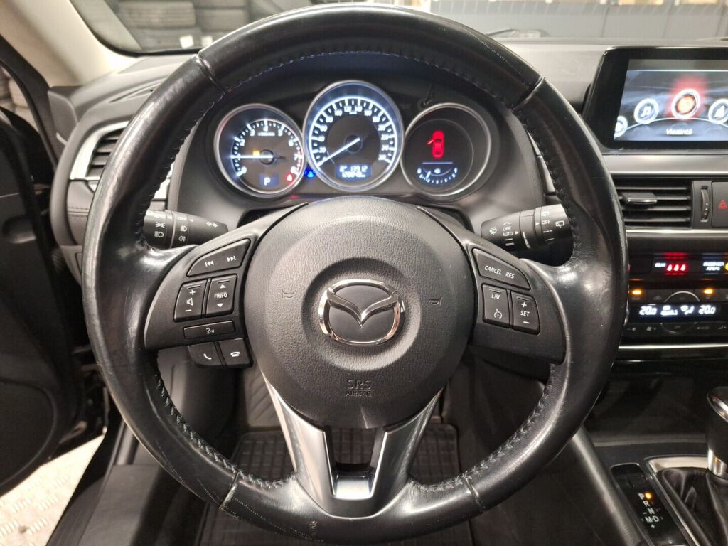 Mazda 6 2016 Musta