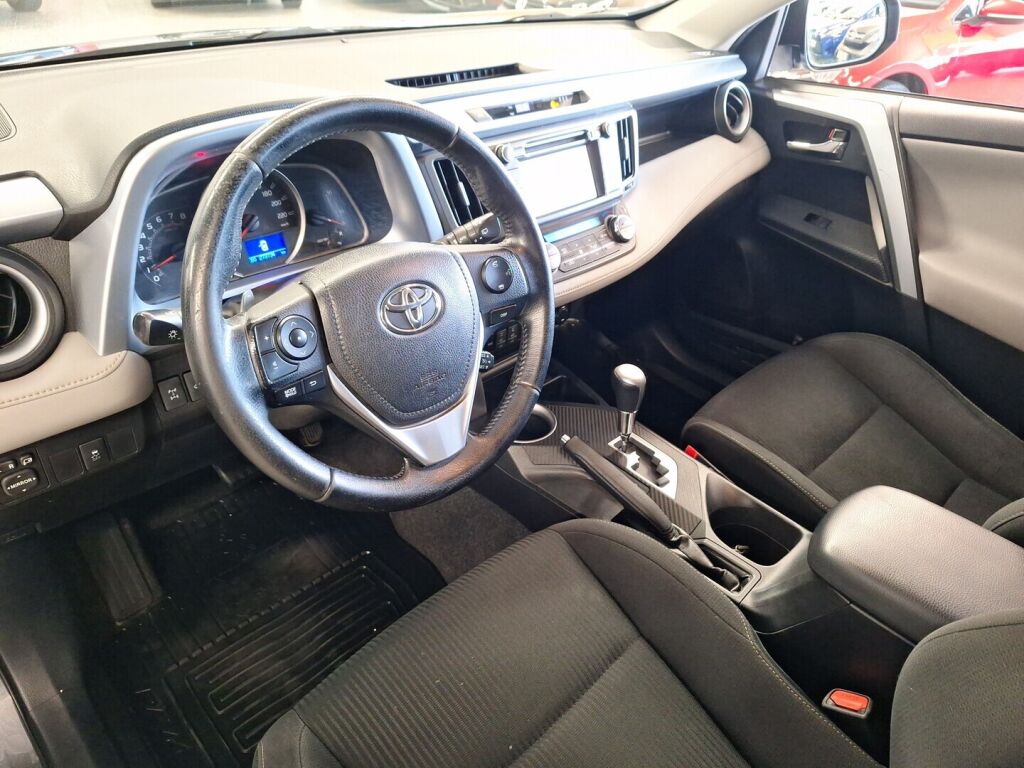 Toyota RAV4 2015 Harmaa