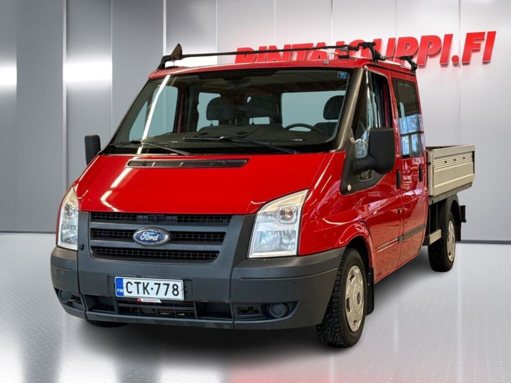 Ford Transit 2009 Punainen