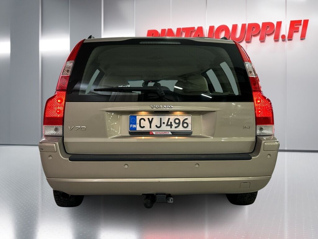 Volvo V70 2005 Ruskea (beige)