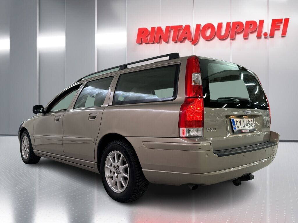 Volvo V70 2005 Ruskea (beige)