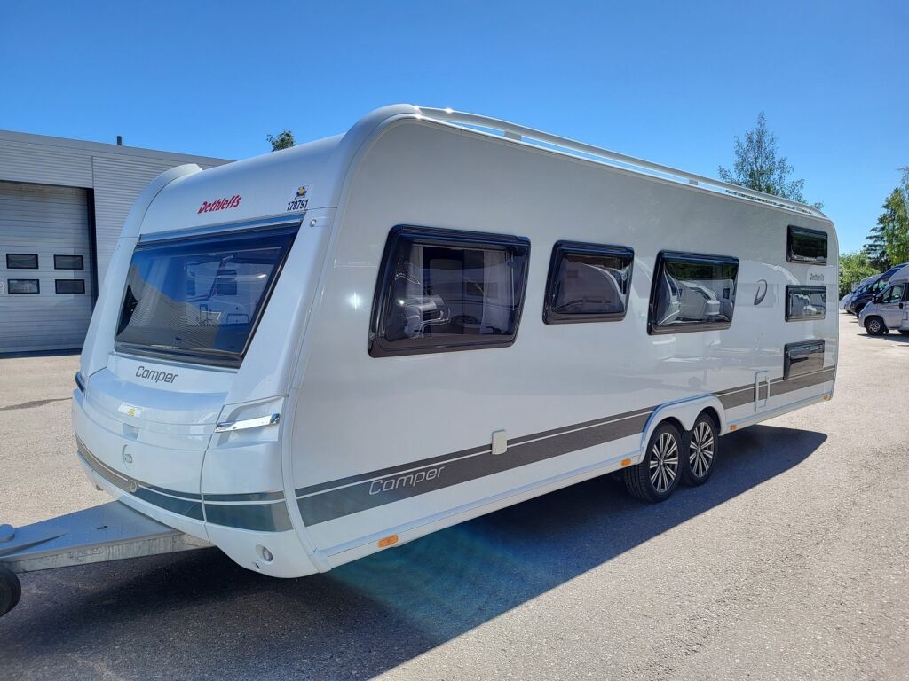 Dethleffs Camper 2022 Valkoinen