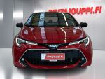 Toyota Corolla 2021 Metalli punainan / Musta katto