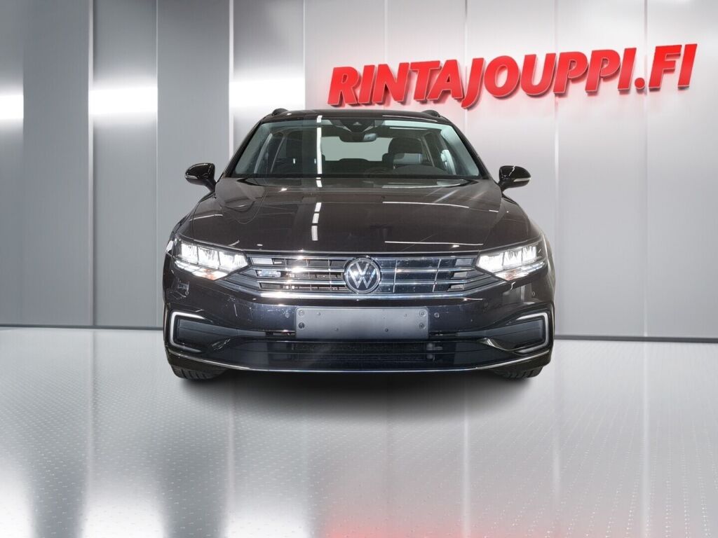 Volkswagen Passat 2021 