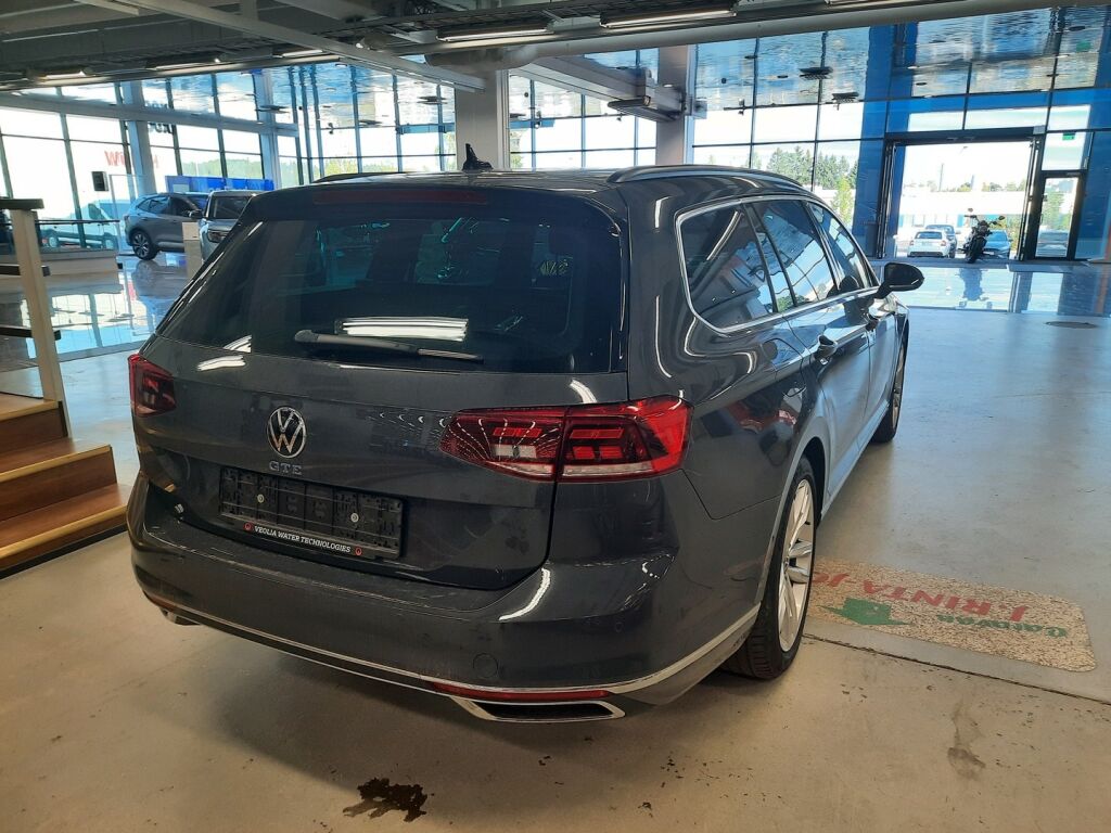 Volkswagen Passat 2021 