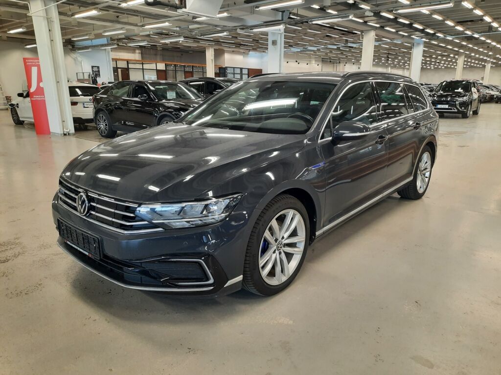 Volkswagen Passat 2021 