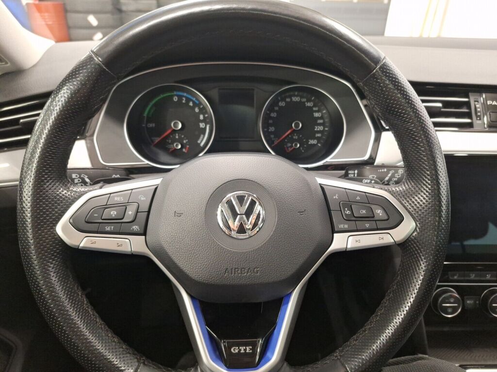 Volkswagen Passat 2020 