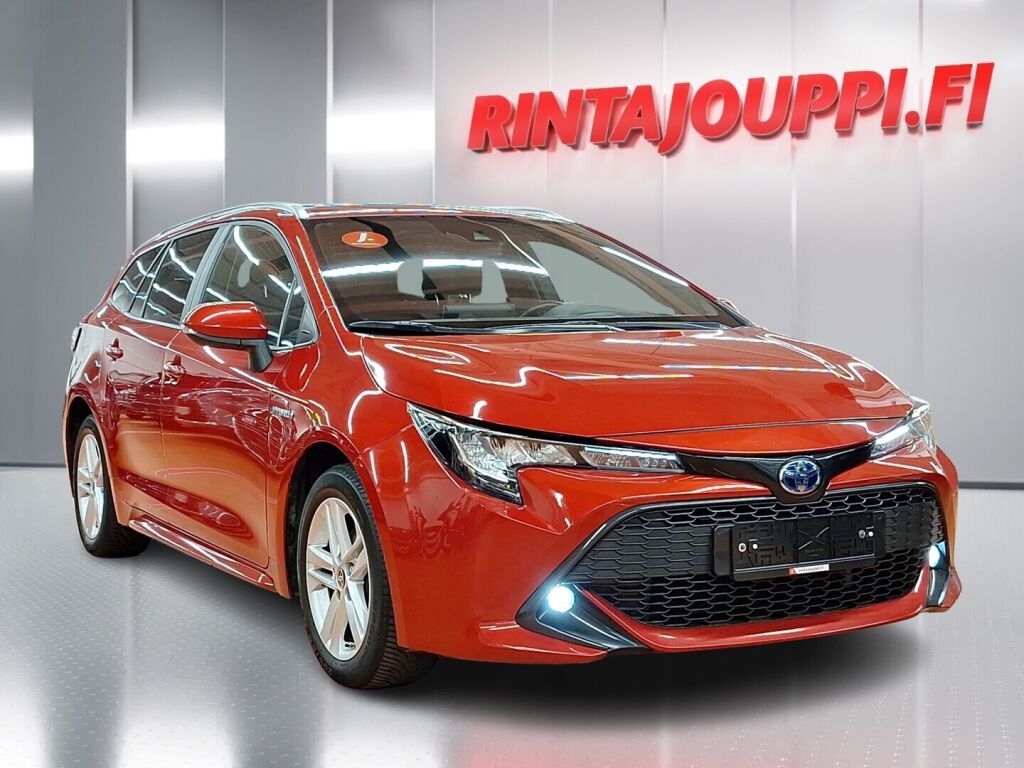 Toyota Corolla 2021 Punainen